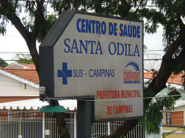 Funcionários Protestam contra condições no  CS Santa Odila / 2009