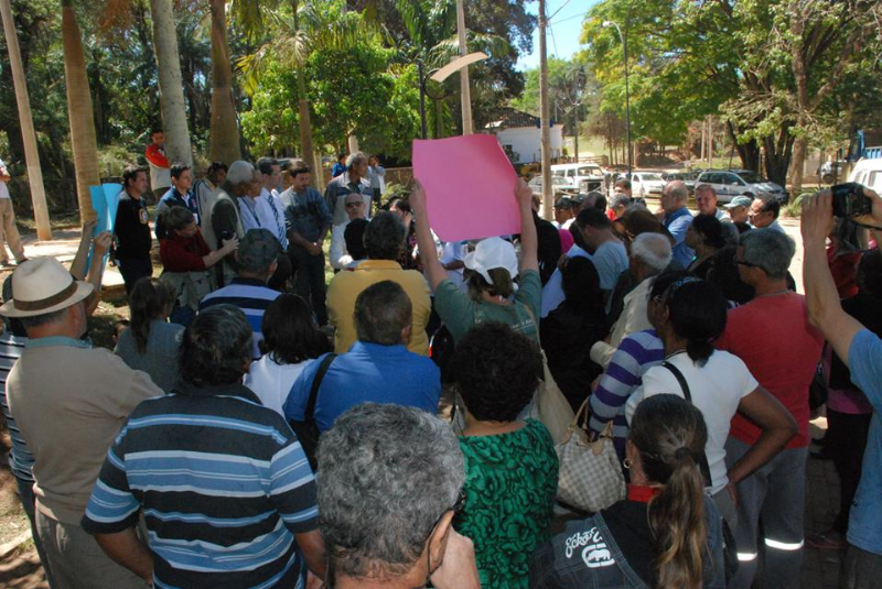 Manifestação no Módulo de Saúde Carlos Gomes (26-09-2013)