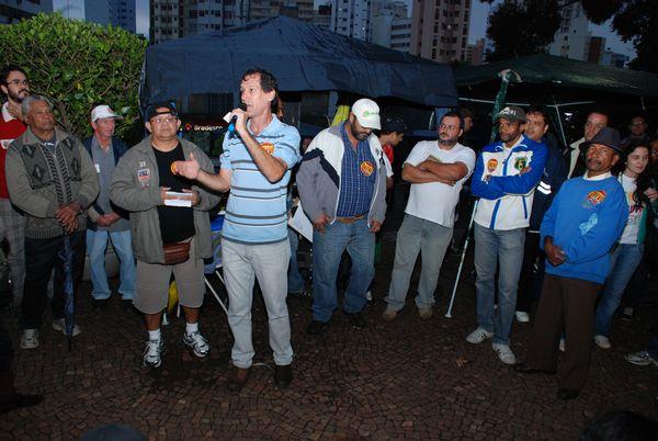 GREVE Campanha Salarial 2012 - 3º dia (14/maio)