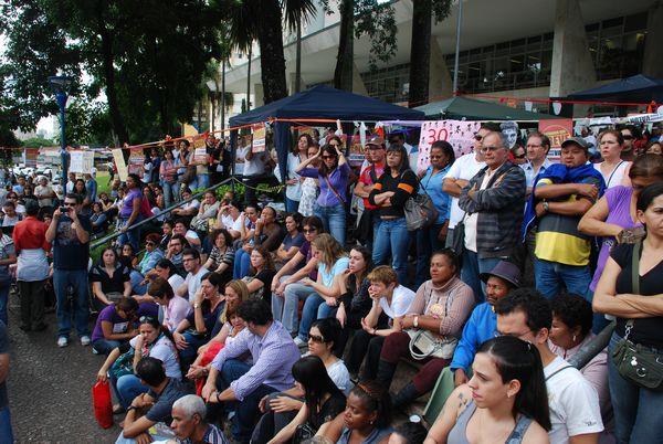 GREVE Campanha Salarial 2012 - 13º dia (24/maio)